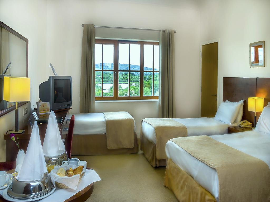 Lough Allen Hotel & Spa Drumshanbo Eksteriør billede